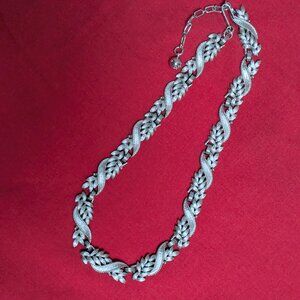 Vintage Crown Trifari Silver-Tone Ribbon & Leaf Choker Necklace